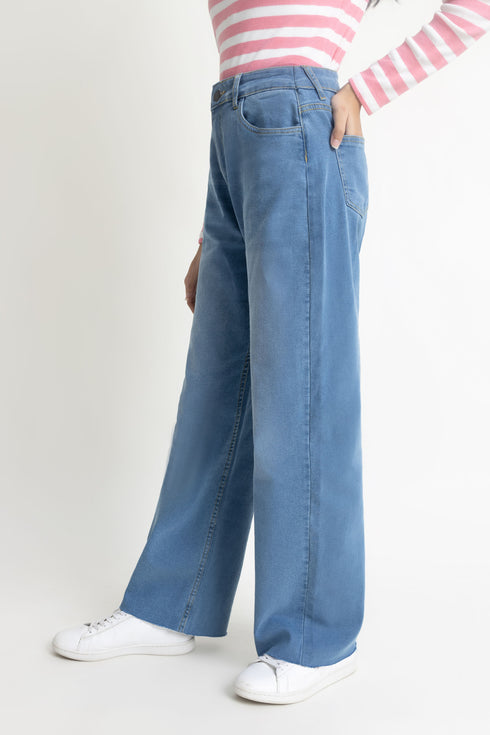 The Light Wash Straight Fit Jeans
