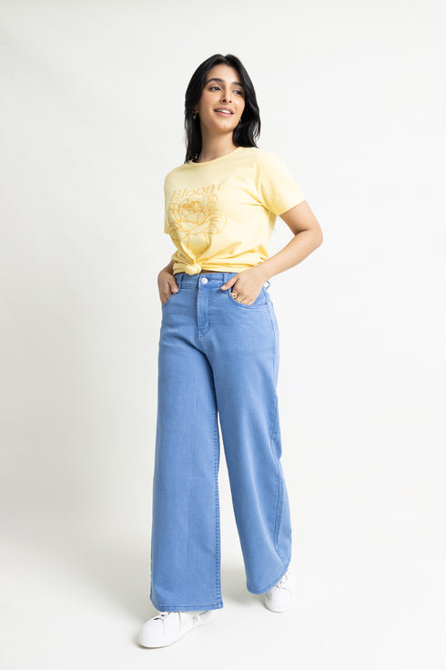 Bloom Graphic T-Shirt