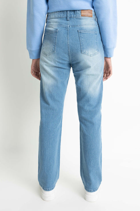 The Mom Jeans