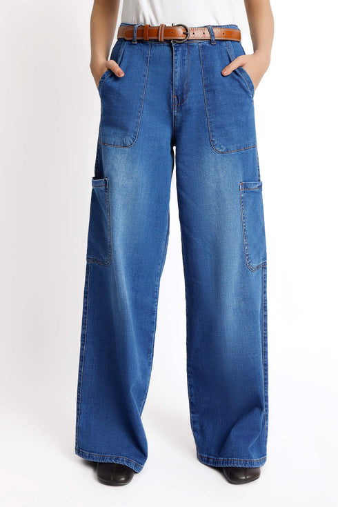The Wide Leg Cargo Jeans