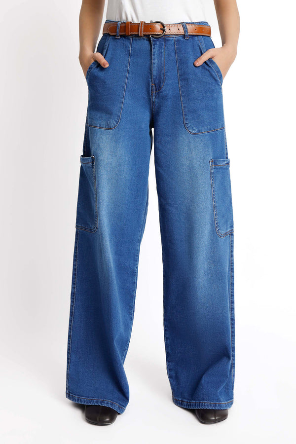The Wide Leg Cargo Jeans