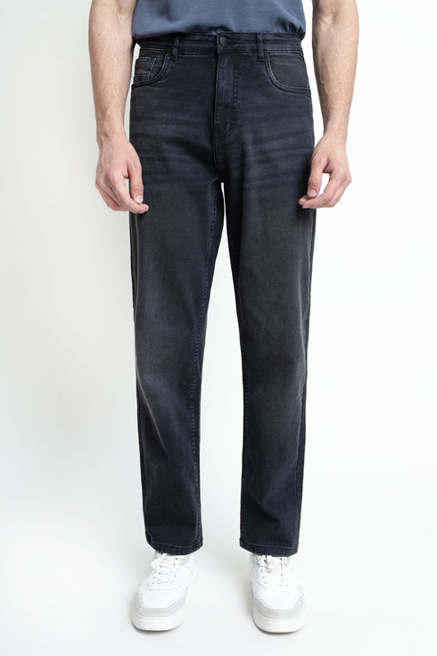 The Black Tapered Fit Jeans
