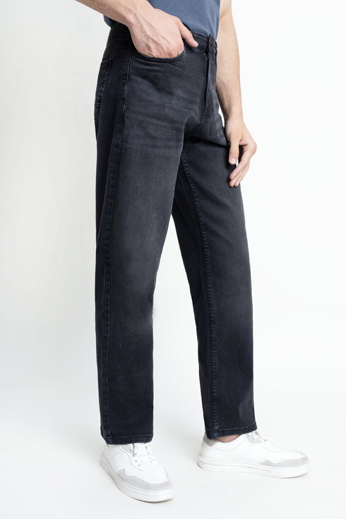 The Black Tapered Fit Jeans
