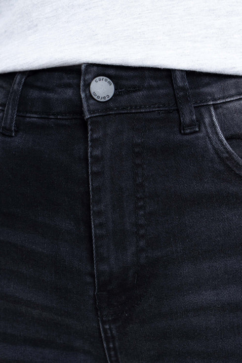 The Black Straight Fit Jeans