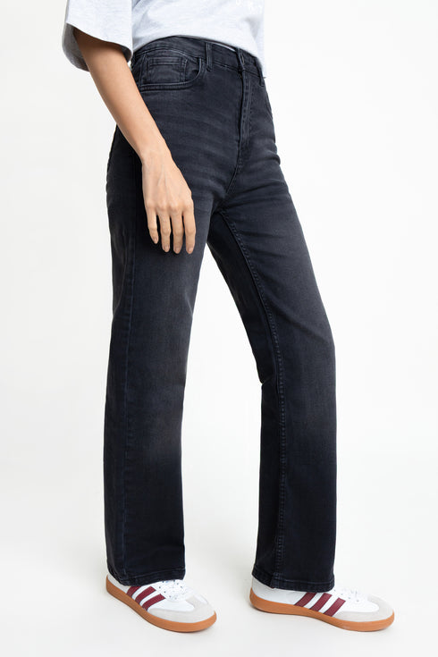 The Black Straight Fit Jeans
