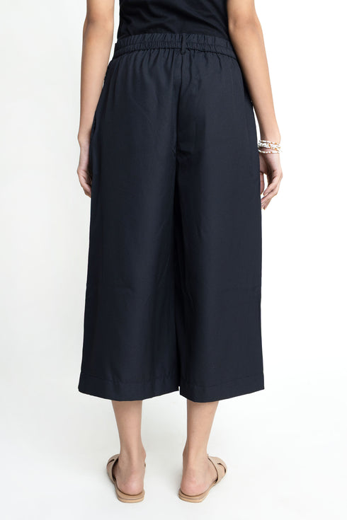 The Black Mid-Rise Culottes