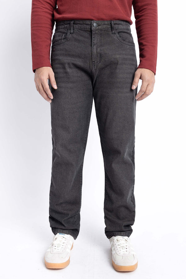 The Black Tapered Fit Jeans