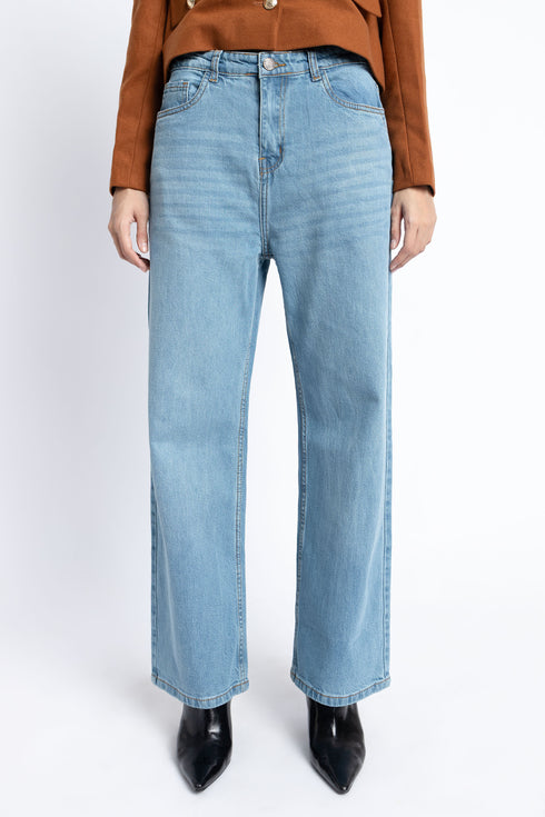 The Mid Wash Straight Fit Jeans