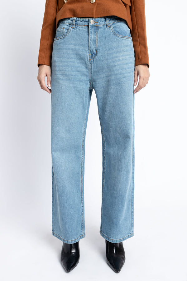 The Mid Wash Straight Fit Jeans