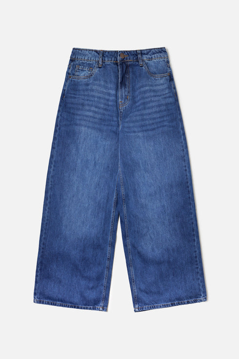 The Light Wash Wide Leg Jeans