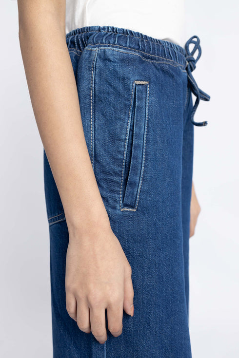 The Dark Wash Pull Up Jeans