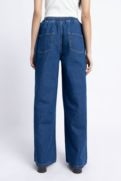 The Dark Wash Pull Up Jeans