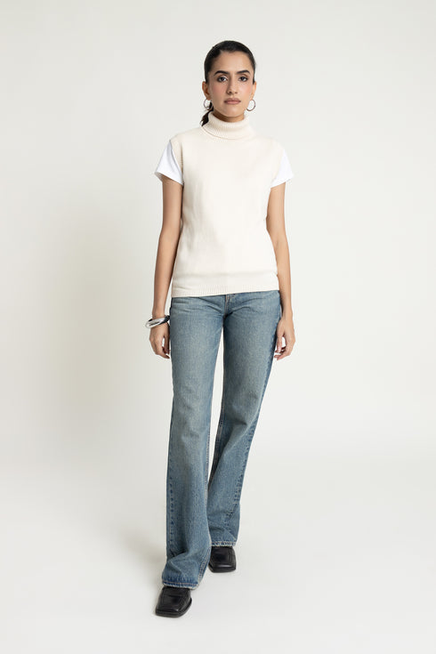 Sleevless Turtle Neck Sweater